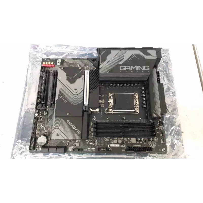 Pagrindinė plokštė GIGABYTE Z790 GAMING X 1.0, Intel Z790, LGA1700, ATX