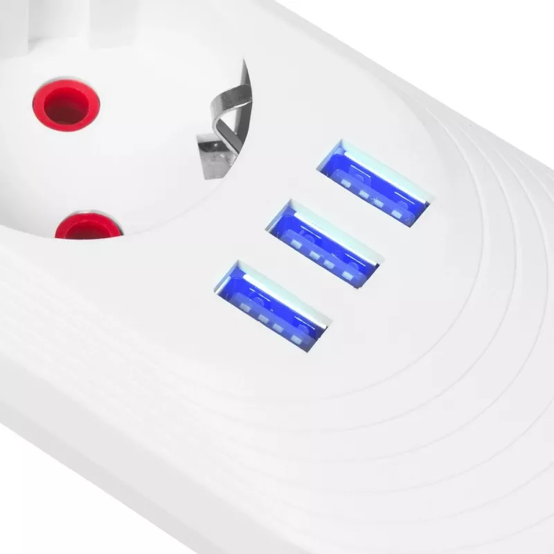 Maitinimo lizdų blokas MACLEAN MCE395 W — 5 lizdai, 3× USB A, 110–240 V kintamoji srovė, 2,1 A USB, maks. 2500 W, baltas, 1,5 m laidas