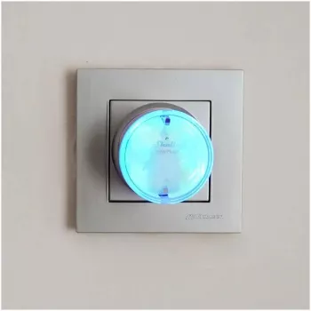 Išmanusis kištukas Shelly Wave Plug S Z-Wave 800 juodas — Z-Wave 800 išmanusis lizdas, 230V/12A, 2500W, galios matavimas