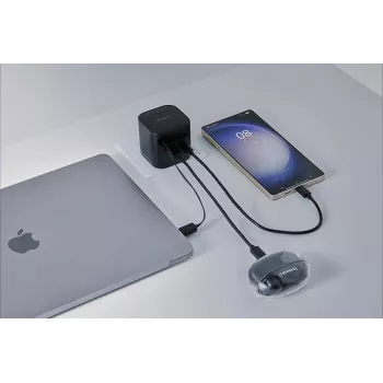 Maitinimo adapteris 1XUSB-A/1XUSB-C/JUODAS 7806522 Intenso
