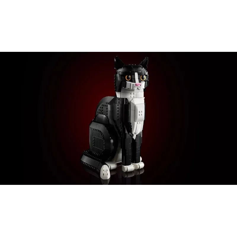 LEGO set Ideas 21349 Tuxedo Cat statybų rinkinys — kolekcinis plytų modelis, vitrininis kūrinys