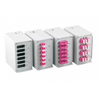EFB Elektronik priekinis skydelis 6x SC-D, LC-Quad su 2,8 mm varžtų skylėmis