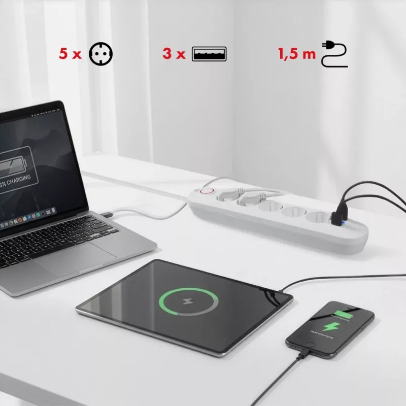 Maitinimo lizdų blokas MACLEAN MCE395 W — 5 lizdai, 3× USB A, 110–240 V kintamoji srovė, 2,1 A USB, maks. 2500 W, baltas, 1,5 m laidas