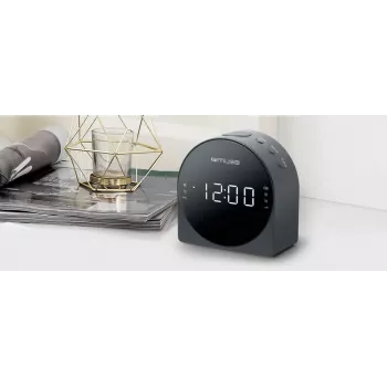 Radijo laikrodis Muse M-185 CR — FM/MW, 0,9 colio LED ekranas, AC 230V su AAA baterijų atsarginiu maitinimu, juodas