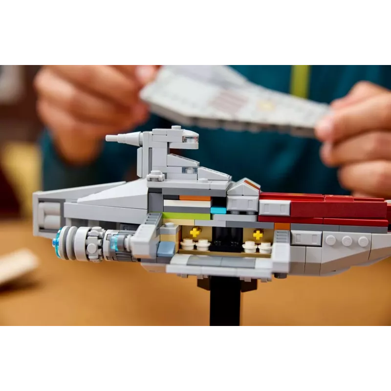 LEGO Star Wars Acclamator klasės atakos laivas, rinkinys 75404 — konstravimo rinkinys, 450 dalių, parodos modelis 130×150×230 mm