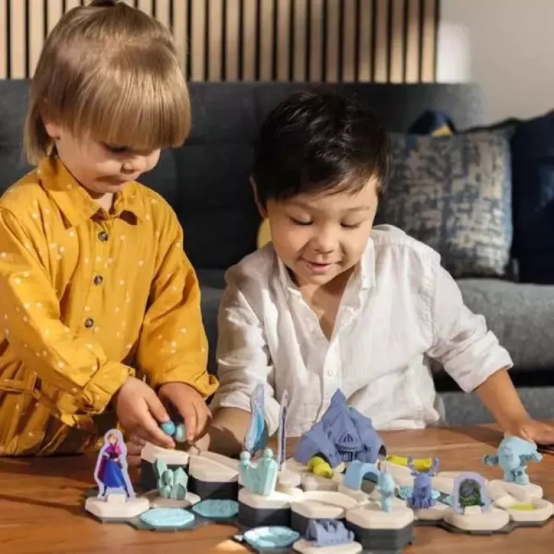 Rutuliukų trasa Ravensburger GraviTrax Junior Starter Set Frozen — Ravensburger 73385