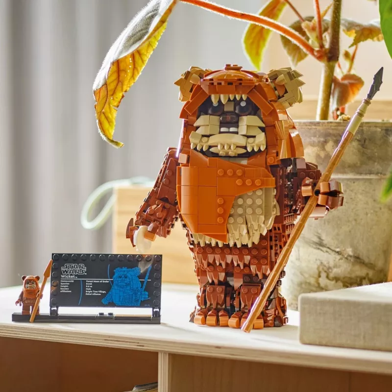“LEGO Star Wars” konstruktorius “Sukonstruok Wicket the Ewok” 75430 — 1010 detalių, 230 mm modelis, amžius 12+