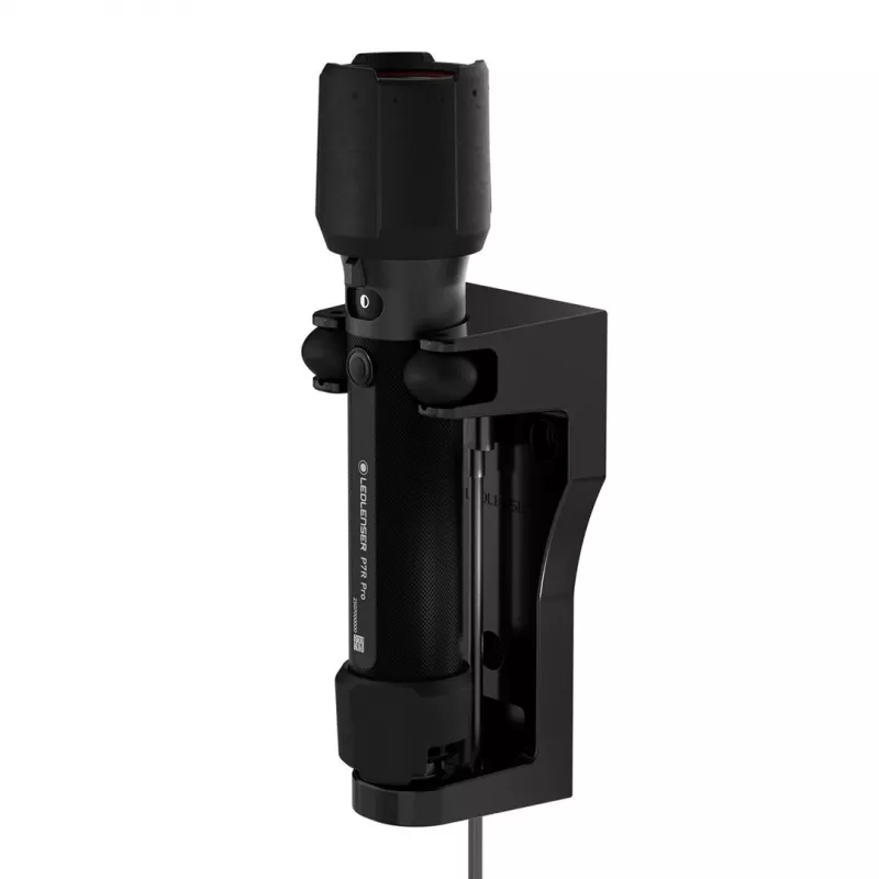 Ledlenser P7R Pro juodas rankinis LED žibintuvėlis