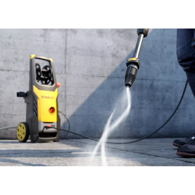 Aukšto slėgio plovimo įrenginys STANLEY SXPW16E — vertikalus, 1600 W, 125 bar, 420 l/val., aliuminio siurblys