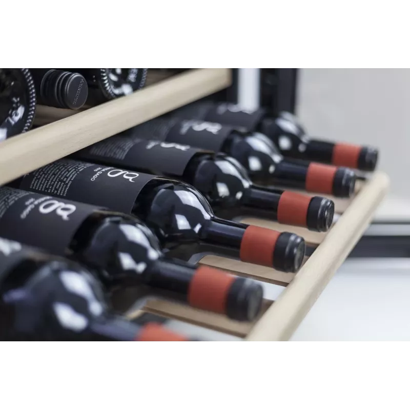 Vyno aušintuvas Caso WineSafe 18 EB Inox Compressor 18 butelių