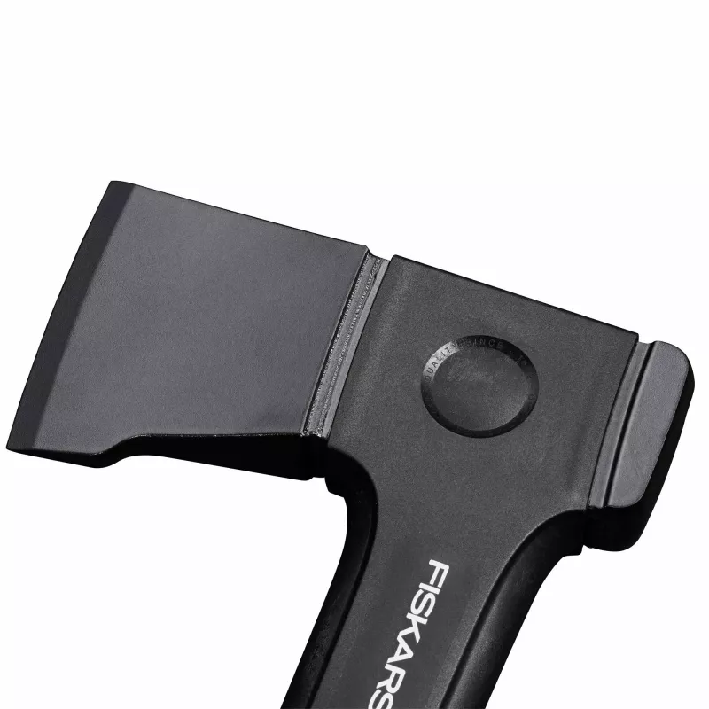 Fiskars 1069102 X14 kirvis 355 mm 750 g kaltinės plieno geležtė ergonomiška rankena