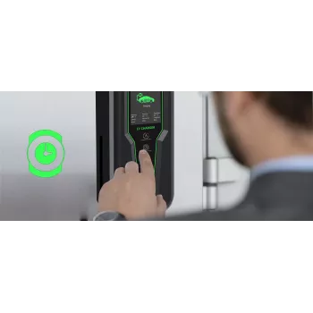 Qoltec 52465 Mobilus įkroviklis elektromobiliams 2-in-1 Type2 su reguliavimu | 3,5 kW | 230 V | LCD | Nešiojamas | Sieninė įkrovimo stotelė | 5 m