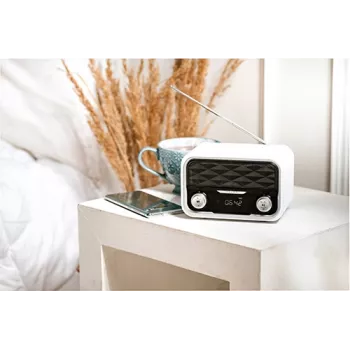 Nešiojamas radijas Adler AD 1185 — FM, Bluetooth 4.0, MP3, SD kortelė, AUX, 1800 mAh baterija, LCD ekranas, micro-USB įkrovimas