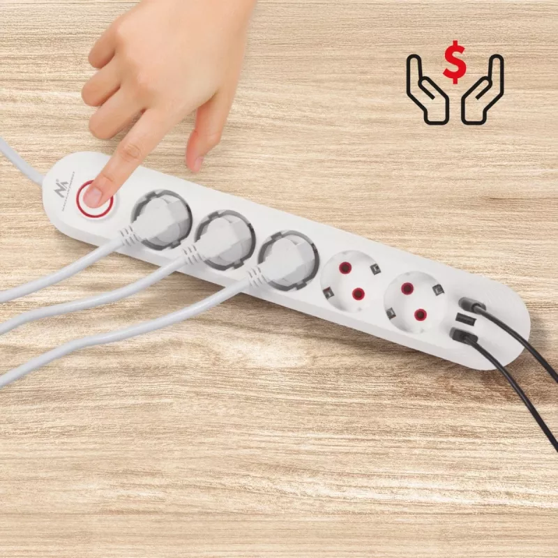 Maitinimo lizdų blokas MACLEAN MCE395 W — 5 lizdai, 3× USB A, 110–240 V kintamoji srovė, 2,1 A USB, maks. 2500 W, baltas, 1,5 m laidas