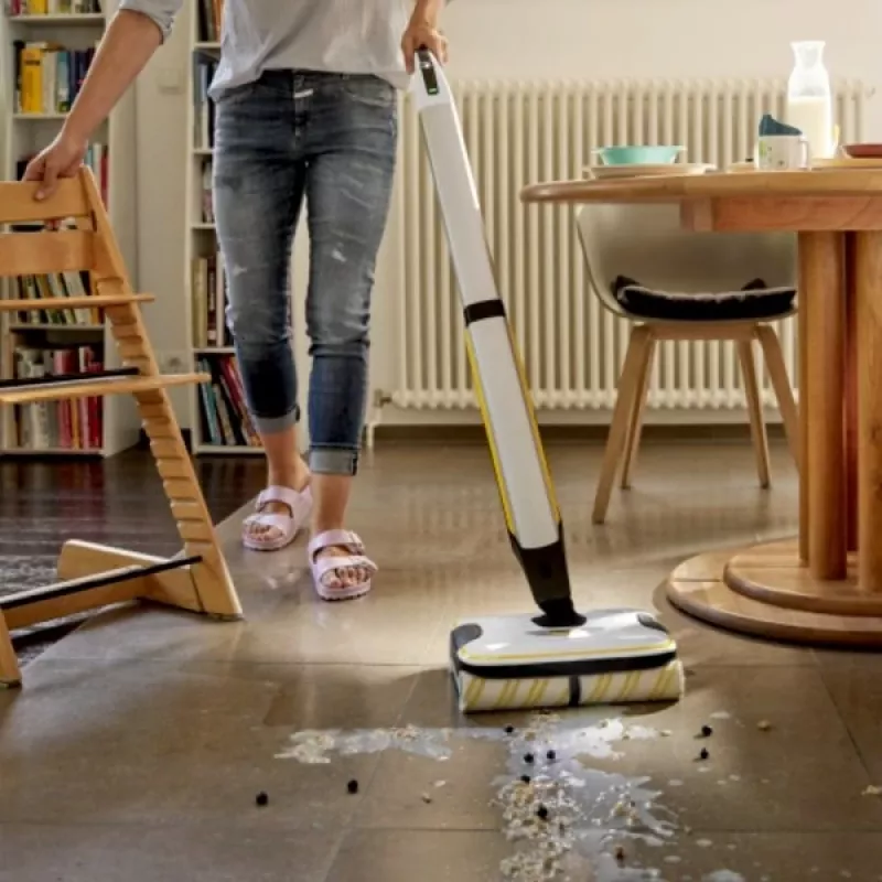 Kärcher FC 7 CORDLESS Elektrinis šluota Akumuliatorinė Šlapias Be maišelio Juoda, Balta, Geltona 2.85 Ah
