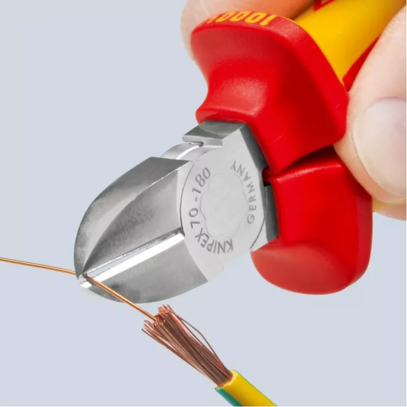 Įstrižainės replės Knipex 70 06 180 T