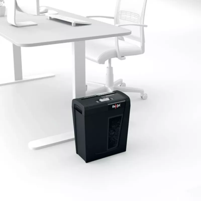 Popieriaus smulkintuvas REXEL Secure X8 — kryžminis pjovimas P-4, 4x40 mm, 8 lapų talpa, 14 l dėžė, juodas