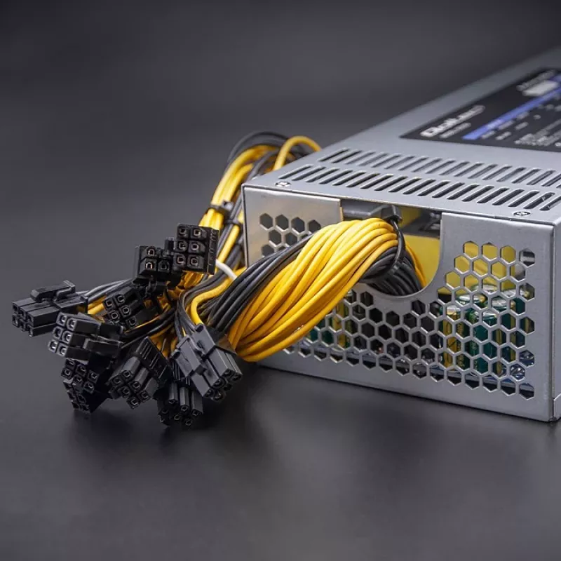 Qoltec 50350 maitinimo šaltinis 1850W PCI-E| 80 Plus Platinum | Gaming Miner