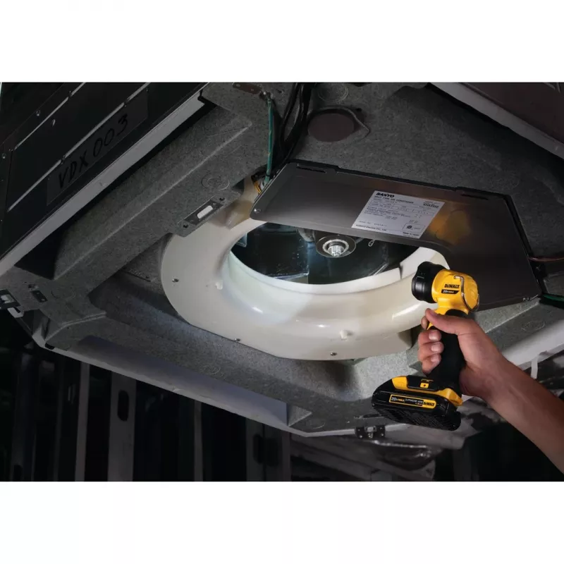 Dewalt 18V XR Li-Ion belaidis LED pasukamas žibintuvėlis - korpusas be baterijos