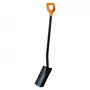 Kastuvas Fiskars 131403 — Fiskars sodo kastuvas modelis 131403, plieninė geležtė, medinė rankena