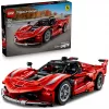 Konstruktorius LEGO Technic Ferrari FXX K mastelio modelis 1:10, 897 dalys, amžius 10+