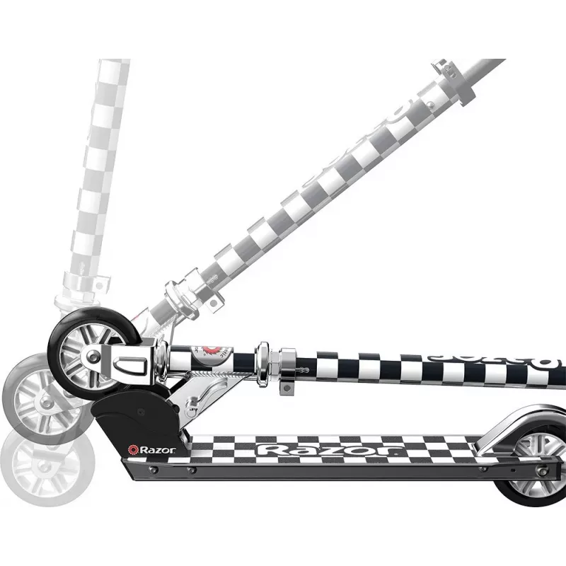 Kick Scooter Razor Model A — lengvas sulankstomas paspirtukas paaugliams ir suaugusiesiems, aliuminis, reguliuojamas vairas, maks. apkrova 65 kg