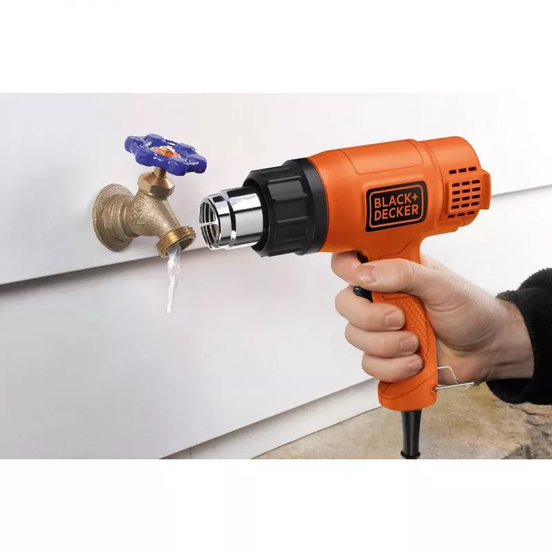 Karšto oro pistoletas Black & Decker KX1650 — 1750 W, iki 600 °C, oro srautas 570–740 l/min, 2 m laidas, 600 g