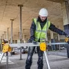 Mitre Saw Stand DeWalt DE7033 — aliumininis sulankstomas stovas, 4 kojos, išplečiamas iki 2,5 m, keliamoji galia 227 kg, 16 kg