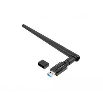 Vidinė WLAN kortelė LANBERG NC-1200-WIE — Dviejų juostų USB WLAN adapteris, RTL8812BU, iki 1200 Mbit/s, išorinės 2x2 antenos (5 dBi), juoda
