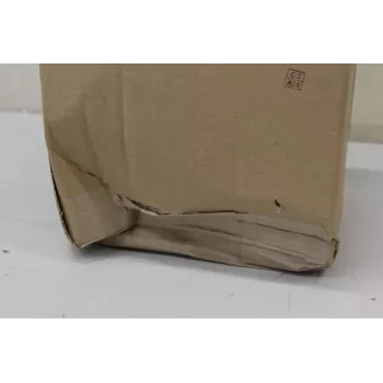 Projektoriaus lubinis laikiklis EDBAK PMV400 Universal, horizontalus reguliavimas, keliamoji galia 30 kg, juodas — pažeista pakuotė, įbrėžimai
