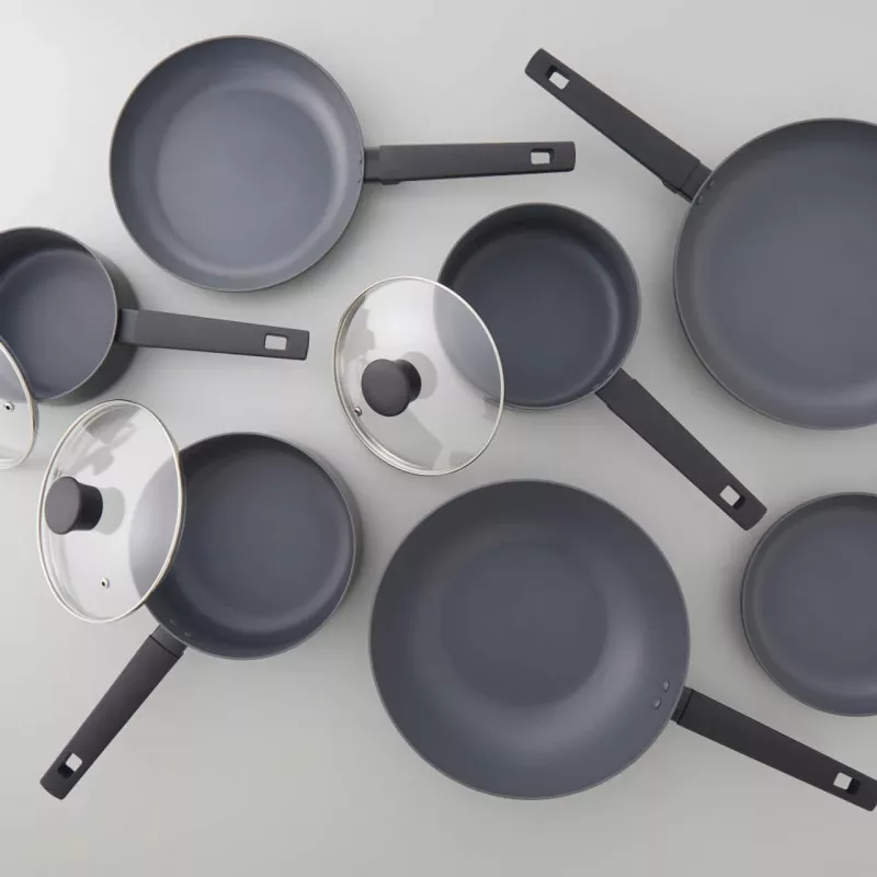 Keptuvė Russell Hobbs 24 cm nelimpanti aliuminio RH028371EU7