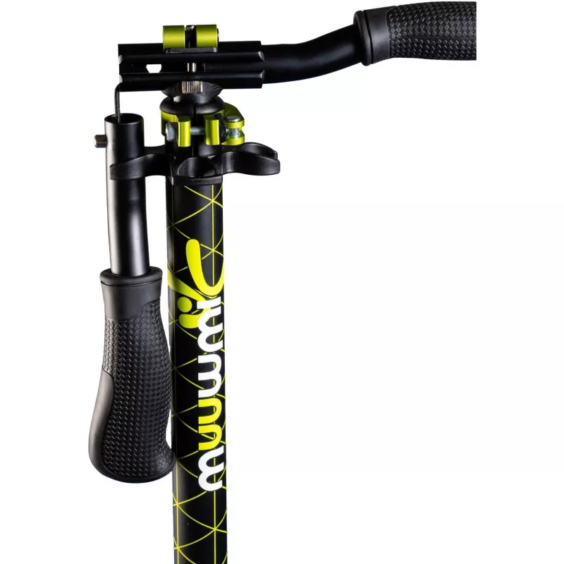 Aliumininis paspirtukas Pro 215 mm (juoda/šviesiai žalia)