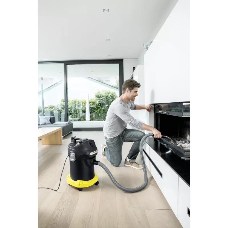Sausas dulkių siurblys Karcher AD 4 Premium — 17 l, 600 W, be maišelio, metalinė žarna, chromuotas vamzdis