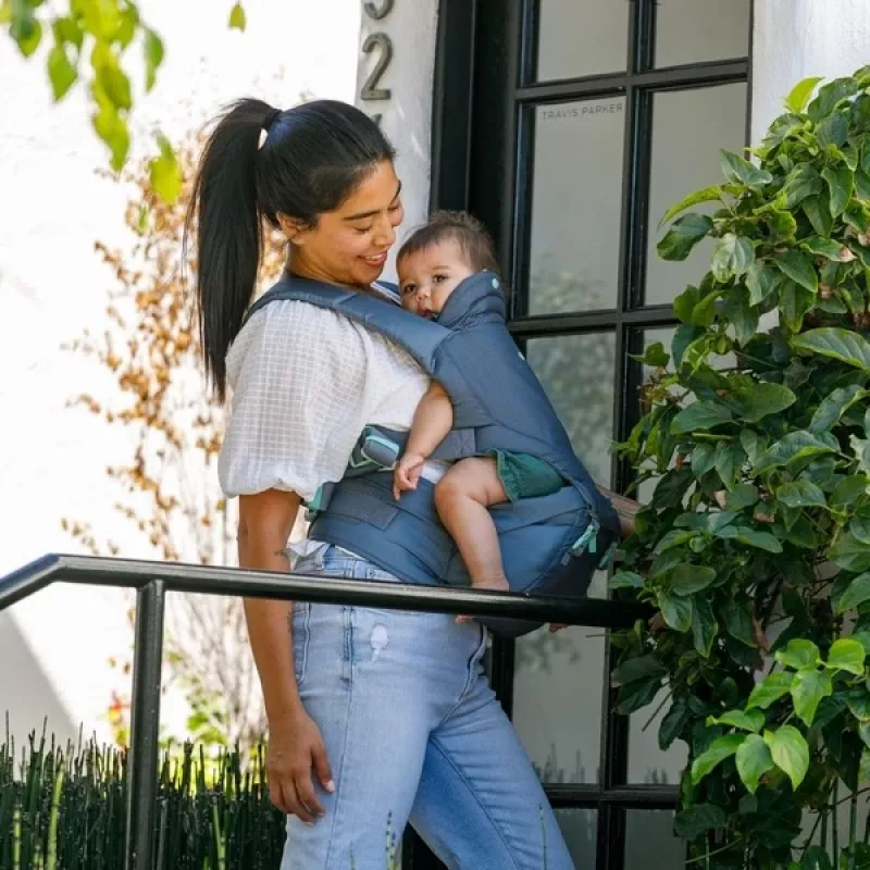 Infantino Baby Carrier 5w1 with Seat 300012