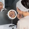Laisvai stovintis makiažo veidrodis Medisana CM 844 LED jutiklinis valdymas, 7× didinimas, įmontuota 1000 mAh baterija, pritemdoma trispalvė šviesa