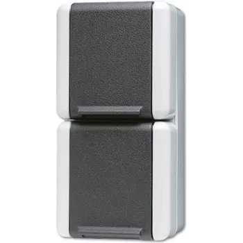 Kištukinis lizdas JUNG 822 W, 250 V 16 A, matmenys 75×58×151 mm, spalva Juoda/Balta