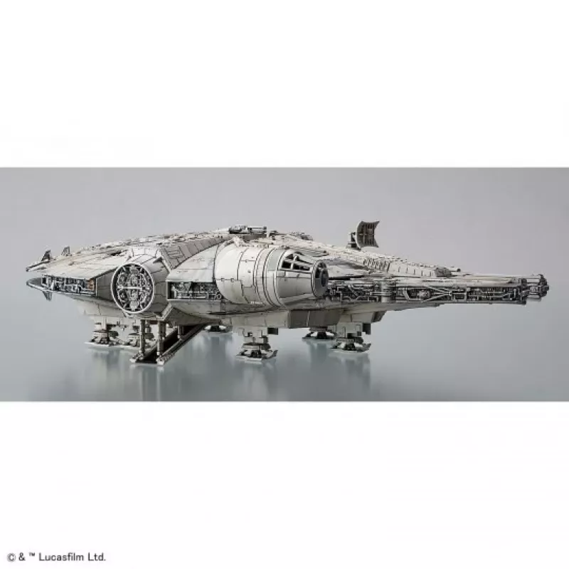 REVELL Millennium Falcon modelio rinkinys 1:144 masteliu — plastikinis surenkamas erdvėlaivis