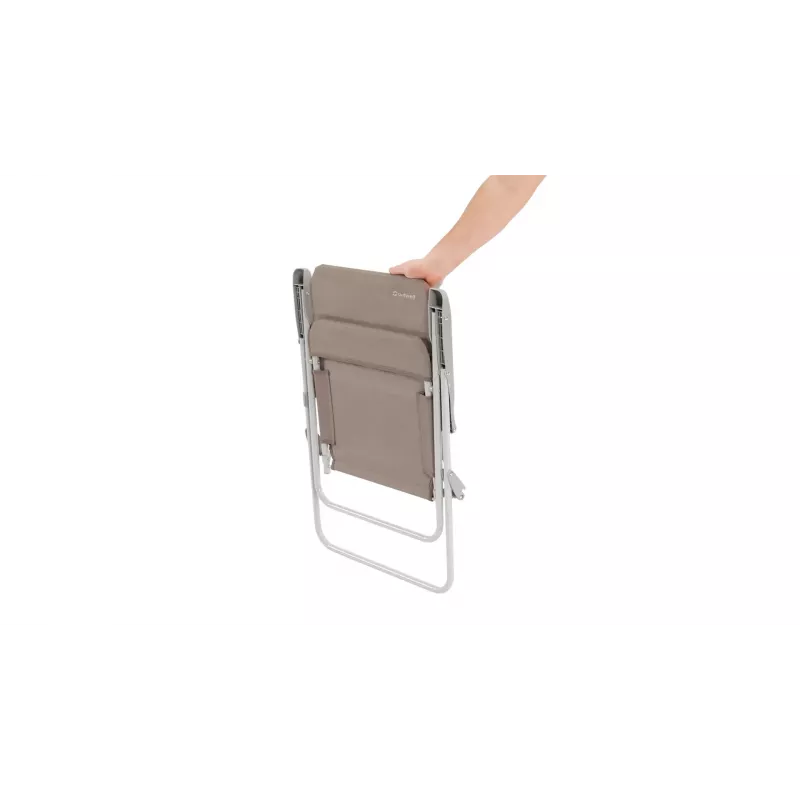 Kempingo kėdė Outwell Blackpool Toffee Tint — 2 kojos, 120 kg talpa, 3,3 kg, 56 cm pločio, ruda