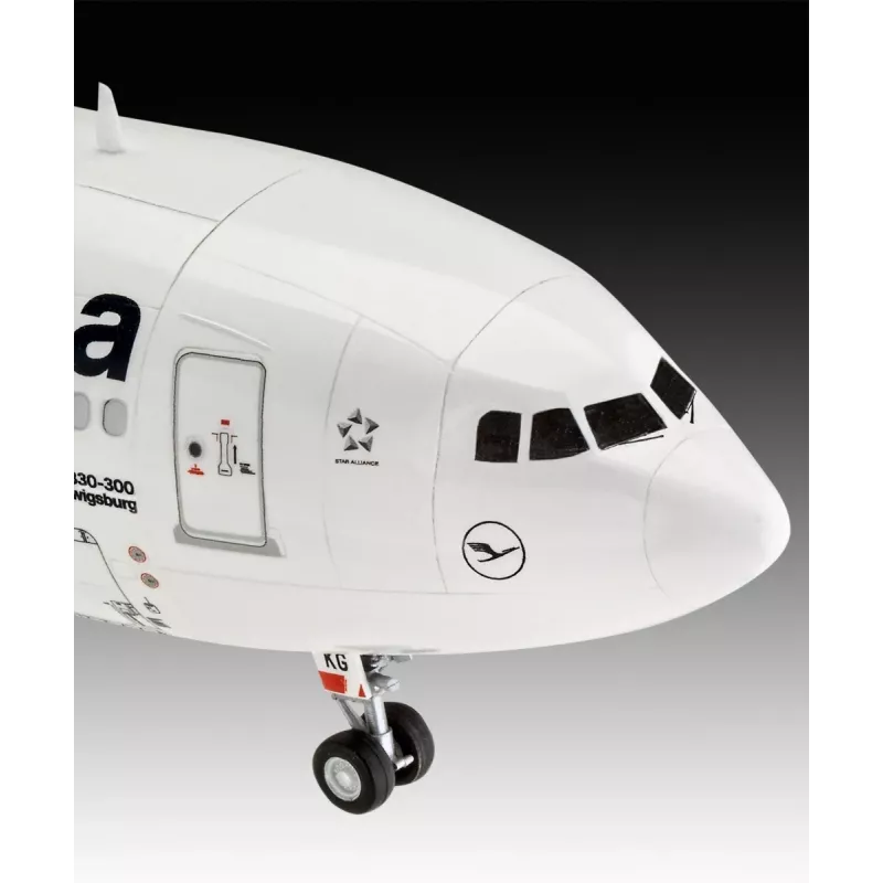 Plastikinis lėktuvo modelis REVELL Airbus A330-300 Lufthansa mastelis 1:144
