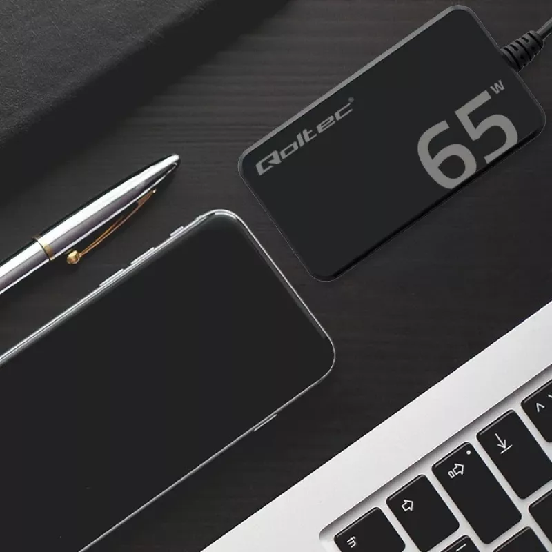 QOLTEC įkroviklis 65W GaN Super Fast plonas PD 5-20V 3.25A USB-C