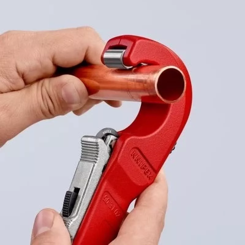 Knipex 90 31 02 SB rankinis vamzdžių pjaustytuvas Pipecutter