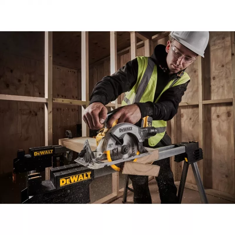 DEWALT. DISKINIS PJŪKLAS. 18V 165mm DCS565N
