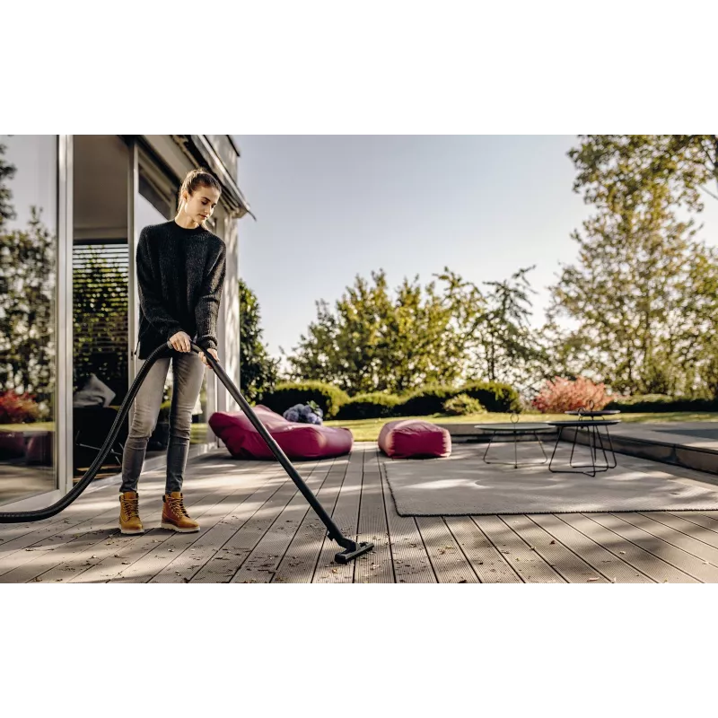 Statinis dulkių siurblys Karcher WD 4 V-20/5/22 — 20 l, 1000 W, sausas ir šlapias valymas, 2,2 m žarna