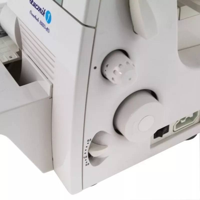 ŁUCZNIK Overlock 820D-3