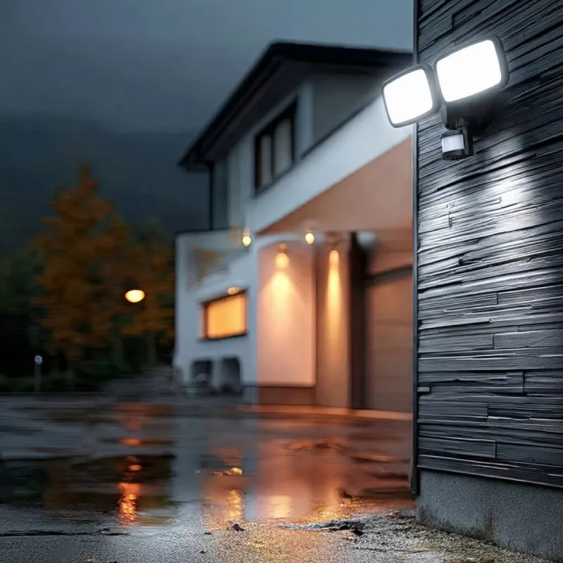 LED sieninis šviestuvas MACLEAN MCE524 su PIR judesio jutikliu, modelis MCE524 B