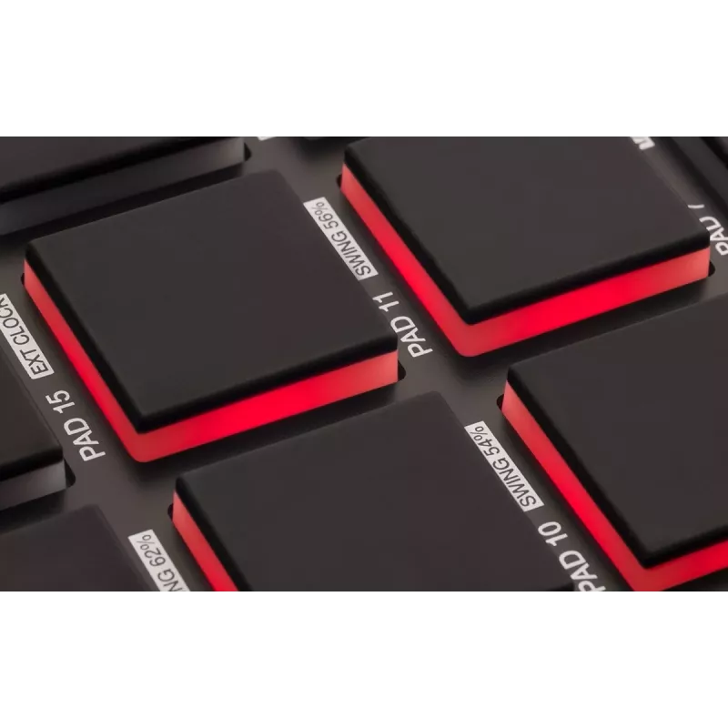Audio maišytuvas Akai MPD218 juodas 16 pagalvėlių USB MIDI valdiklis