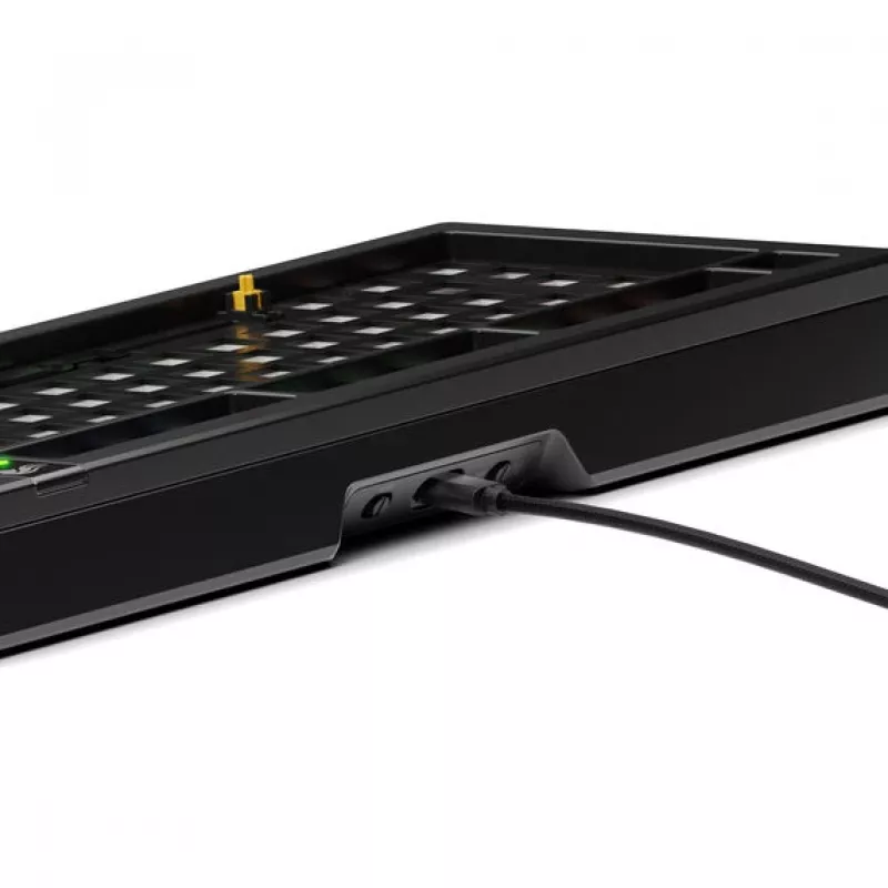 Mechaninė klaviatūra GLORIOUS GMMK 3 PRO Barebones 75% formos USB RGB LED juoda