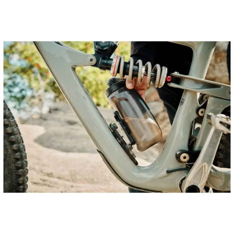 Butelis Fidlock Twist 590 Bike Base juodas 590 ml – Fidlock magnetinis tvirtinimo butelis dviračiams