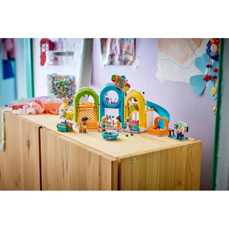LEGO FRIENDS 42686 Smagus vidaus žaidimų aikštelė
