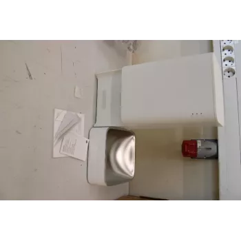 IŠPARDUOTA. Xiaomi | Protingas naminių gyvūnų ėdalo daviklis EU | Talpa 3,6 L | Baltas | NAUDOTAS, SUBRAIŽYTAS, BE INSTRUKCIJOS, BE MAITINIMO LAIDO